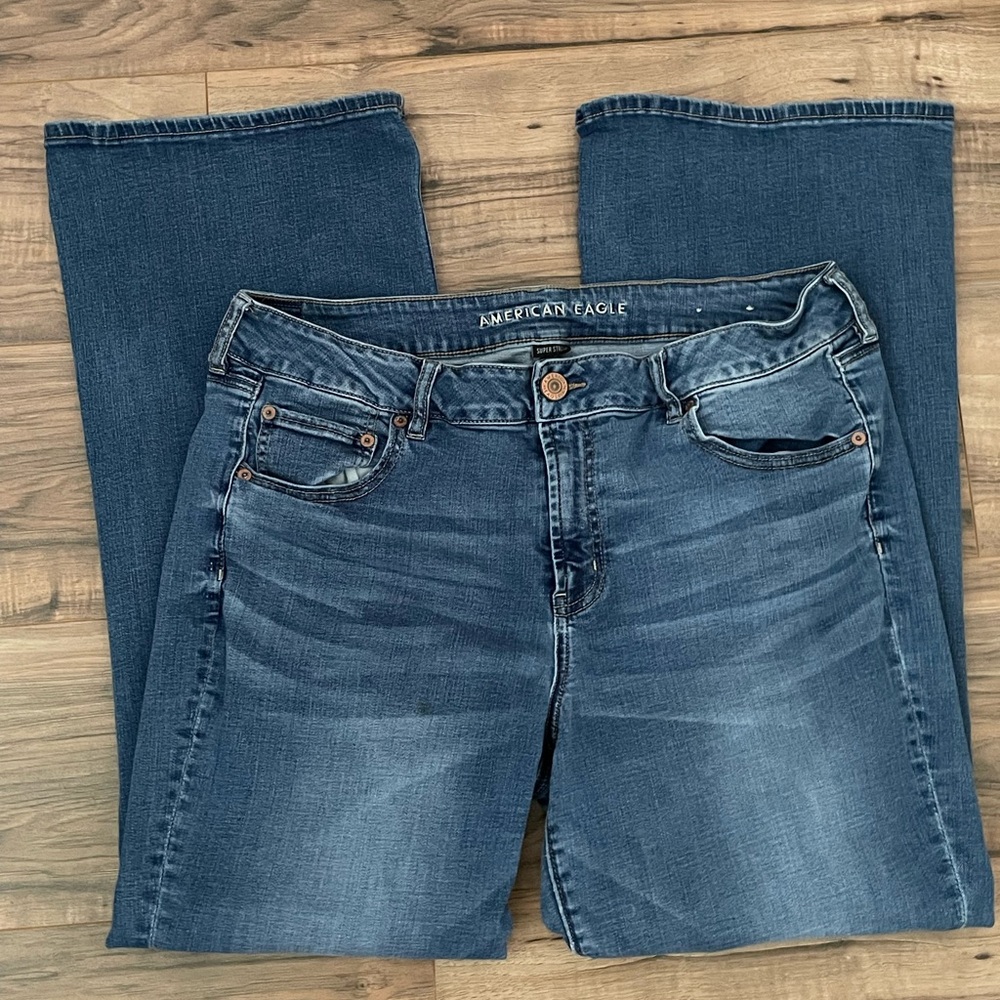 American Eagle Favorite Boyfriend Jean size 18